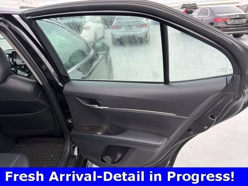 Used 2024 Toyota Camry SE image 19