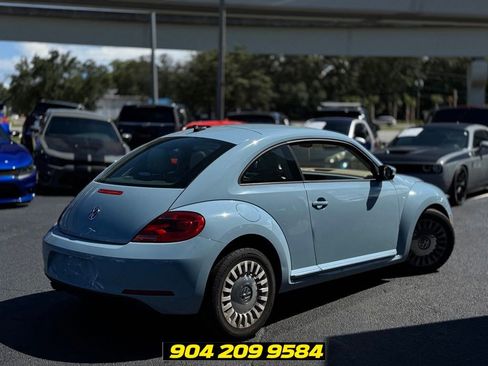 Used 2014 Volkswagen Beetle 1.8T FWD image 7