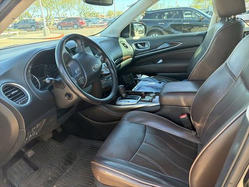 Used 2013 INFINITI JX35 AWD w/ Premium Pkg image 8