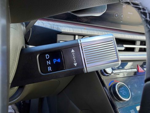 Used 2024 Hyundai Santa Fe Calligraphy image 24