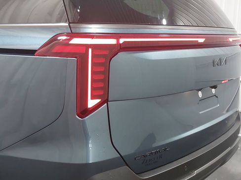New 2026 Kia Carnival SX Prestige FWD image 39