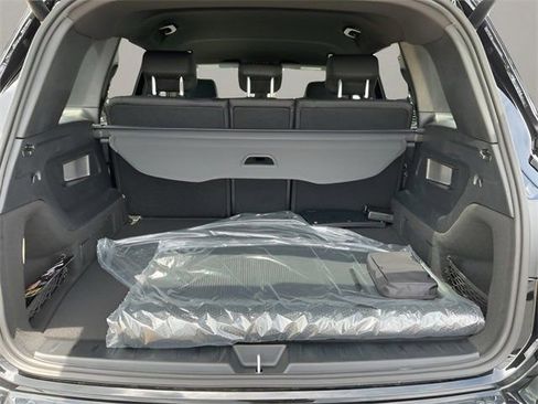 Certified 2025 Mercedes-Benz GLB 250 GLB 250 image 16