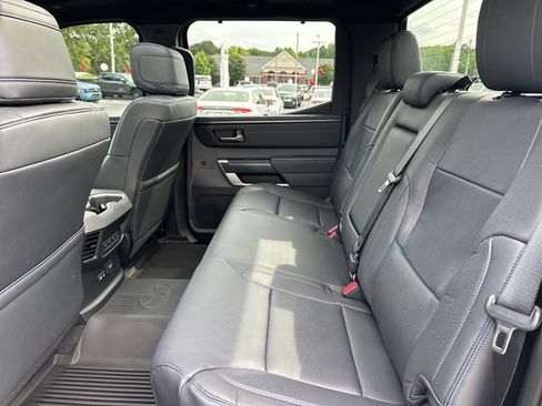 Used 2026 Toyota Tundra Platinum w/ TRD Off-Road Package AWD/4WD image 9