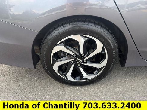 Used 2017 Honda Accord EX-L image 32
