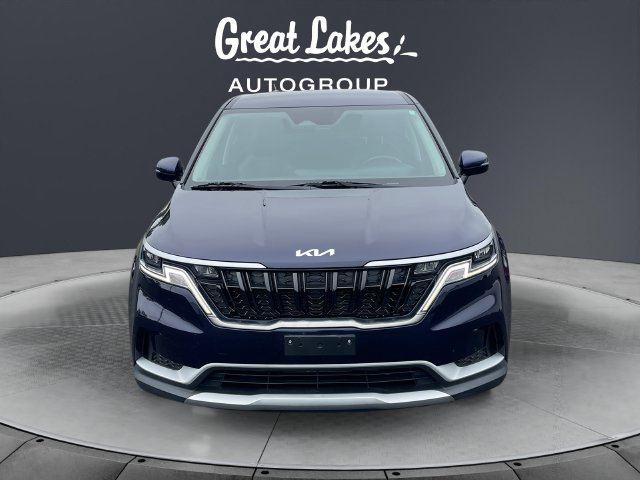 Used 2023 Kia Carnival LX FWD image 8