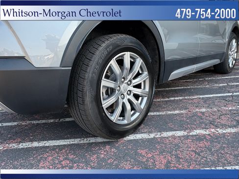 Used 2023 Cadillac XT4 Premium Luxury FWD image 39