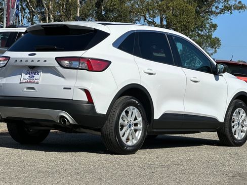 Used 2022 Ford Escape SE w/ Convenience Package AWD/4WD image 5