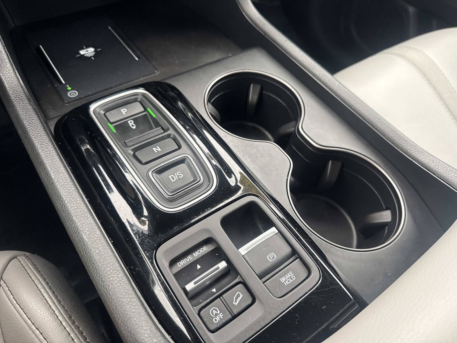 Used 2025 Honda Pilot EX-L image 25