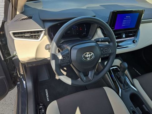 Used 2026 Toyota Corolla LE FWD image 16