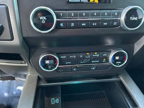 Used 2020 Ford Expedition XLT w/ Cargo Package image 24