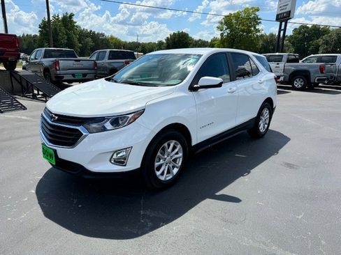 Used 2021 Chevrolet Equinox LT image 1