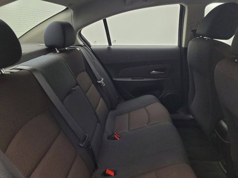 Used 2016 Chevrolet Cruze LT FWD image 19