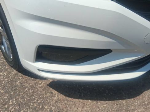 Used 2019 Volkswagen Jetta R-Line w/ R-Line Cold Weather Package FWD image 7