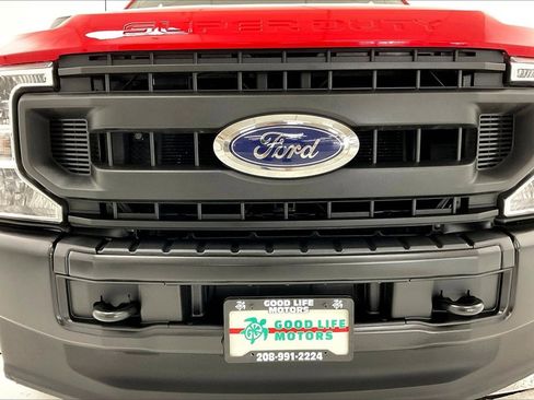 Used 2020 Ford F350 XL w/ Power Equipment Group image 28