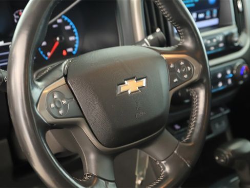Used 2016 Chevrolet Colorado Z71 image 16