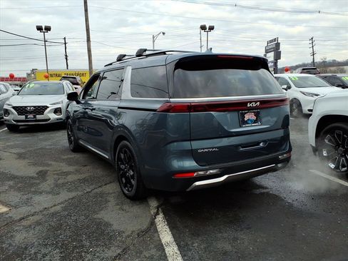 Used 2024 Kia Carnival SX image 4