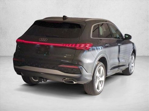 New 2025 Audi Q5 Premium Plus image 5