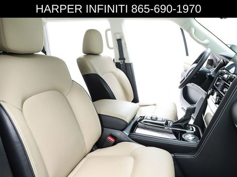 Used 2023 INFINITI QX80 Premium Select w/ Cargo Package image 38