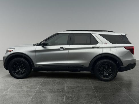 Used 2023 Ford Explorer Timberline w/ Timberline Technology Package AWD/4WD image 4