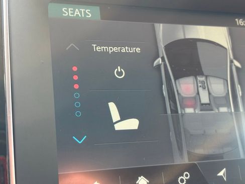Used 2018 Jaguar XE Portfolio RWD image 42