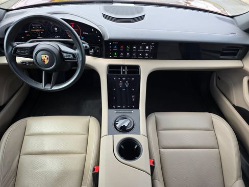 Used 2022 Porsche Taycan RWD image 16