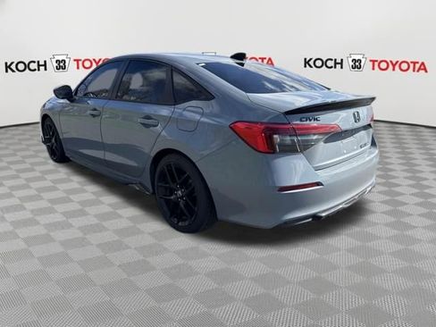 Used 2022 Honda Civic Sport image 11