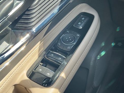 Used 2022 Lincoln Corsair FWD image 24