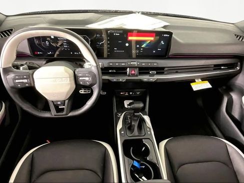 New 2026 Kia K4 GT-Line Turbo image 6