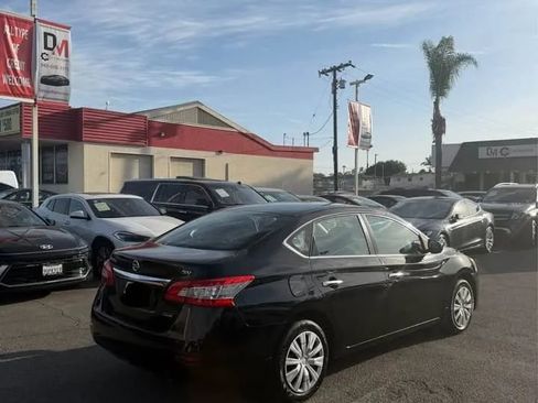 Used 2013 Nissan Sentra SV FWD image 4
