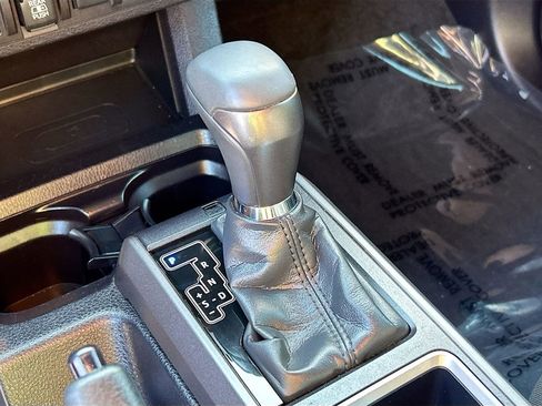 Used 2023 Toyota Tacoma TRD Off-Road image 14