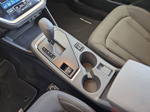 Used 2024 Subaru Crosstrek 2.0i Premium image 29