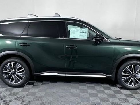 Certified 2026 INFINITI QX60 Luxe w/ Cargo Package FWD image 8