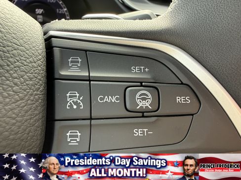 New 2026 Jeep Grand Cherokee Altitude image 21