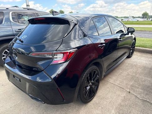 Used 2020 Toyota Corolla SE w/ Carpet Mat Package FWD image 8