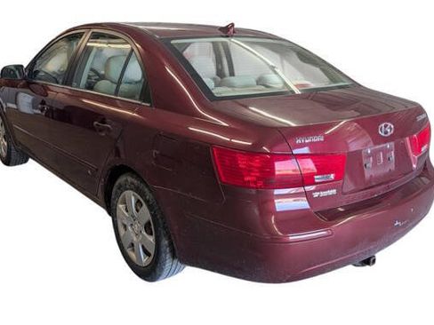 Used 2009 Hyundai Sonata GLS w/ Popular Equipment Pkg 2 FWD image 3