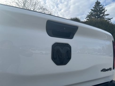 Used 2023 RAM 1500 Big Horn AWD/4WD image 15