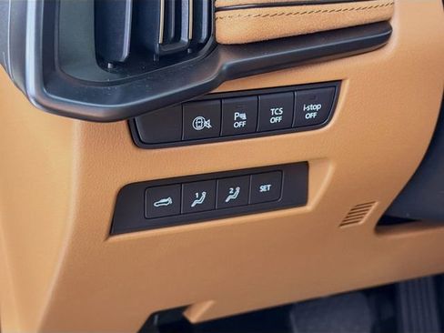 Used 2025 MAZDA CX-70 3.3 Turbo S w/ Premium Plus image 12