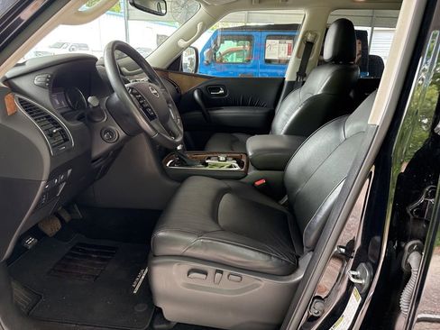 Used 2023 Nissan Armada SL w/ Cargo Package AWD/4WD image 9