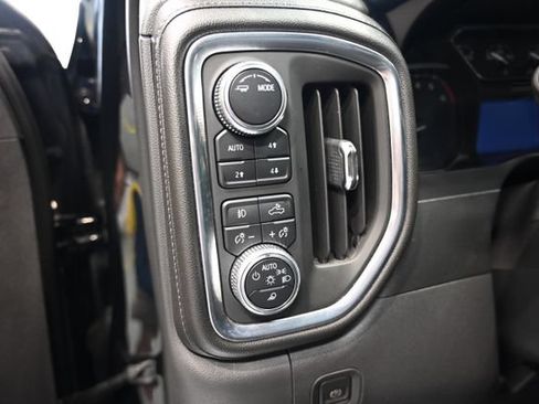 Used 2021 GMC Sierra 1500 SLT w/ SLT Premium Plus Package AWD/4WD image 25