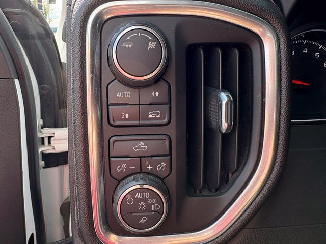Used 2019 Chevrolet Silverado 1500 LT w/ True North Edition AWD/4WD image 23