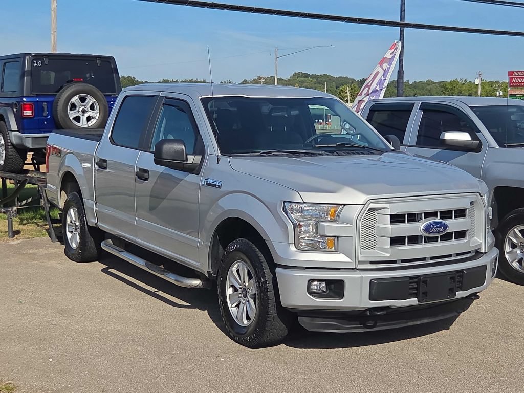 Used 2015 Ford F150 XL w/ Equipment Group 101A Mid AWD/4WD image 1