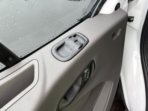 New 2026 Ford Transit 250 T-250 148 Med Rf 9150 GVWR AWD w/ Load Area Protection Package image 15