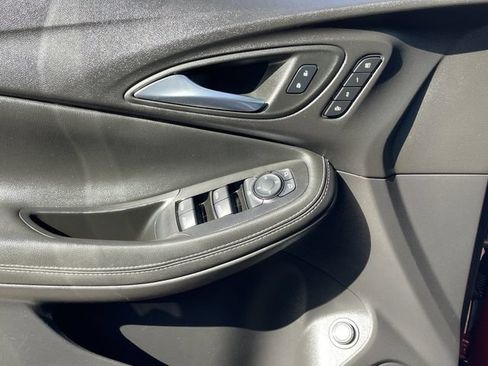 Used 2024 Buick Encore GX Avenir w/ Avenir Convenience Package FWD image 25