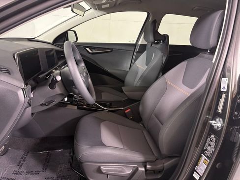 New 2026 Kia Niro LX FWD image 16