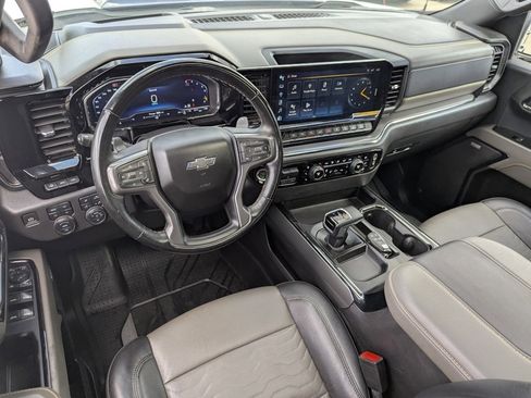 Used 2024 Chevrolet Silverado 1500 ZR2 w/ Technology Package image 27