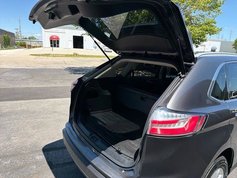 Used 2020 Ford Edge SEL w/ Cargo Accessory Package FWD image 22