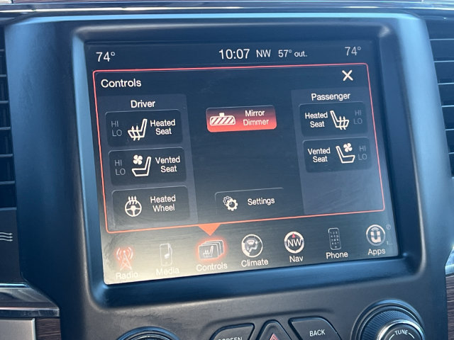 Used 2015 RAM 1500 Laramie w/ Convenience Group AWD/4WD image 14