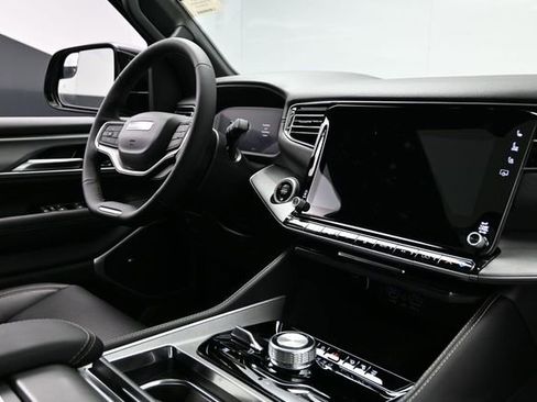 New 2026 Jeep Grand Wagoneer L 4WD image 16