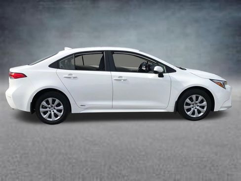 Used 2023 Toyota Corolla LE image 10