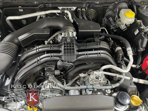 Used 2025 Subaru Outback Premium image 24